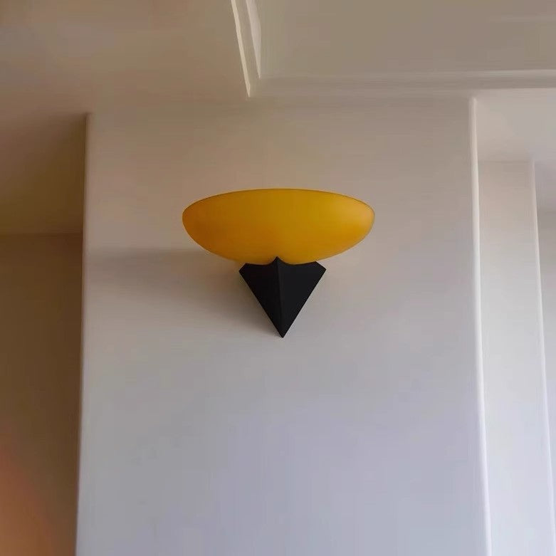 Modern Elegance in Retro Style: Bauhaus Retro Wall Lamp to Add Unique Charm to Your Home