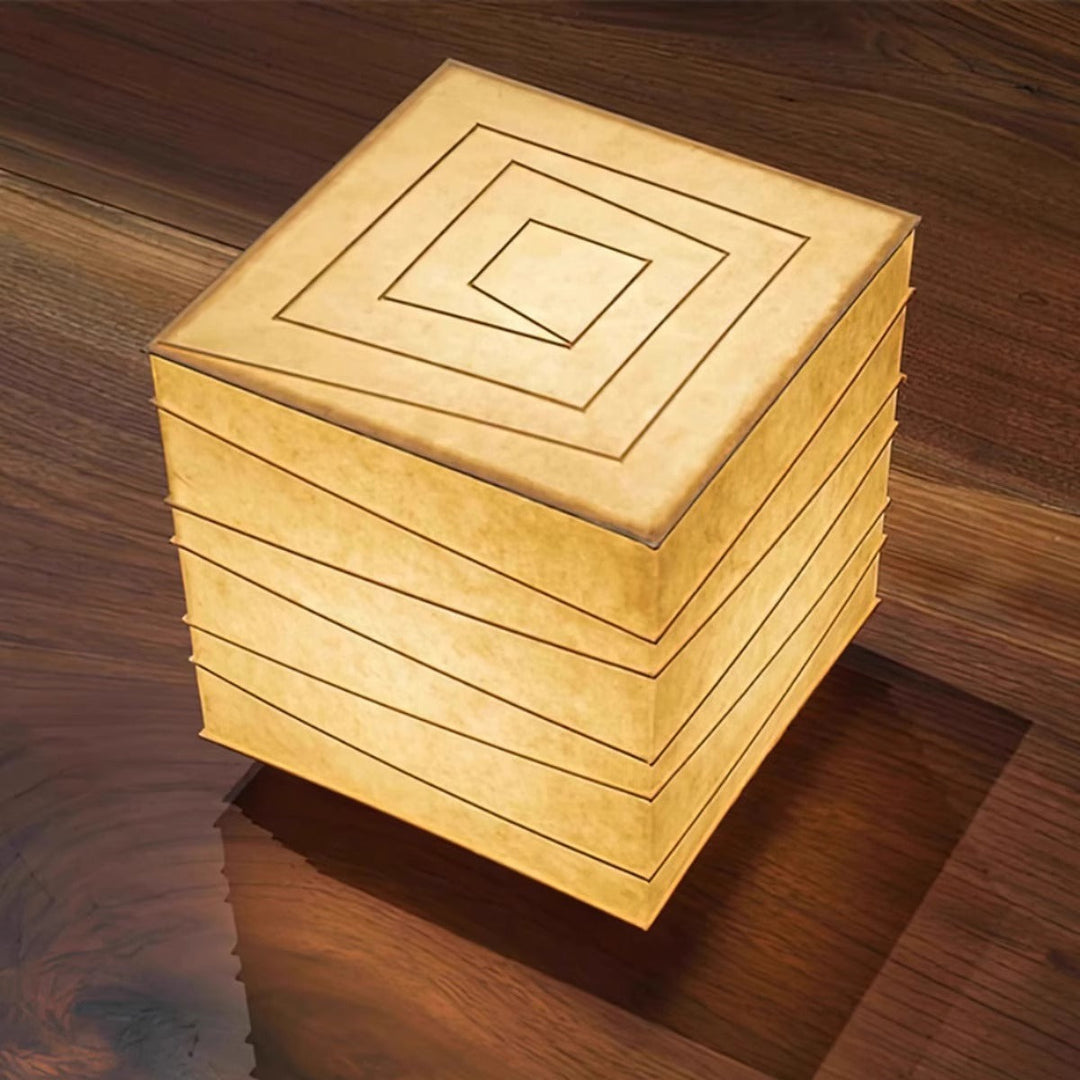 Luminous Elegance: Unveiling the Kyanir Table Lamp