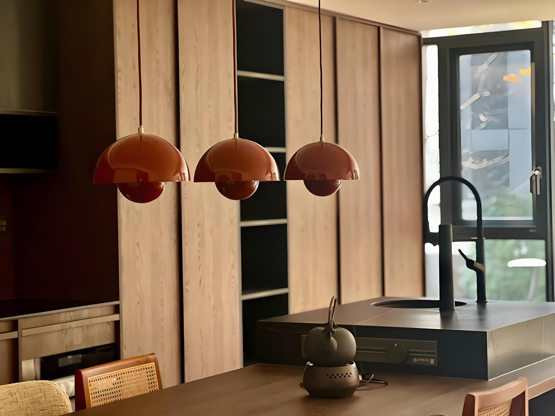 3 deep flowerpot pendant lights in the kitchen