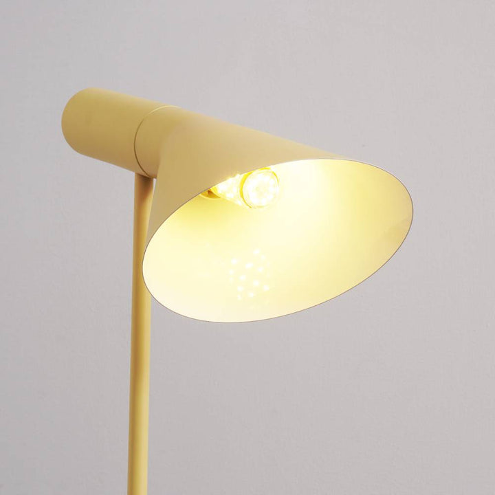 AJ_Floor_Lamp_A_04