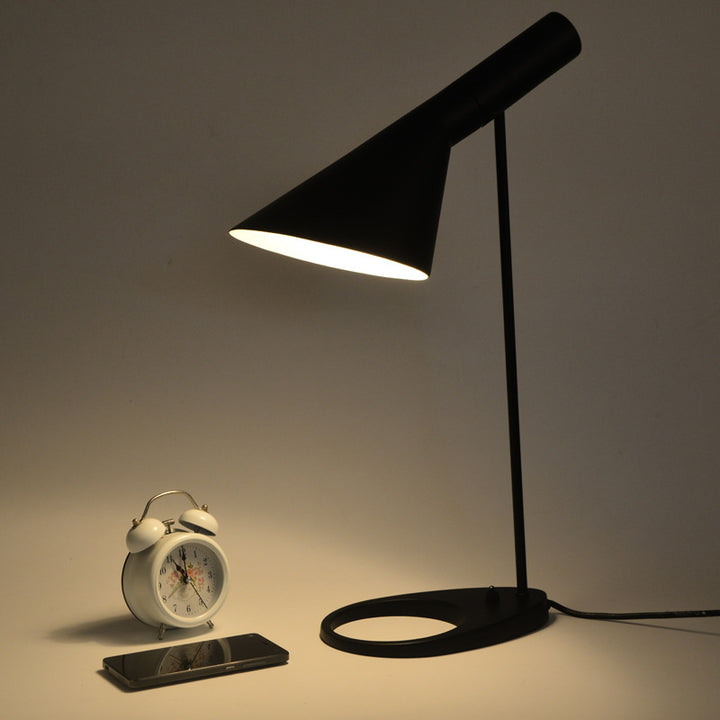 AJ Table Lamp 2