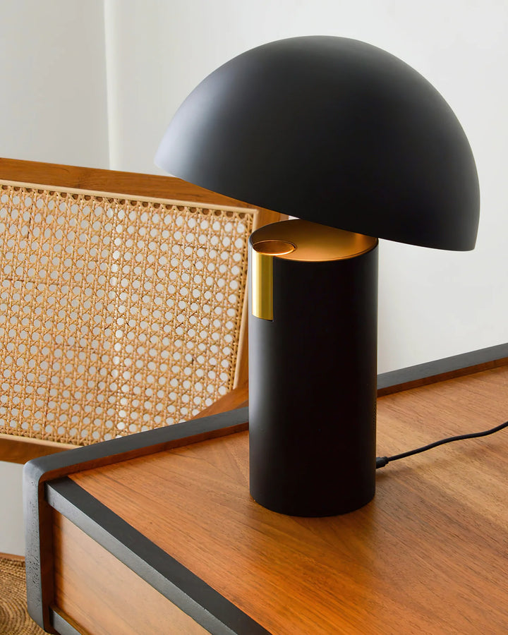 AVLO_Table_Lamp_3