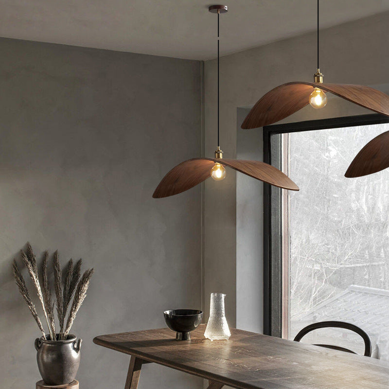 A Leaf Pendant Lamp