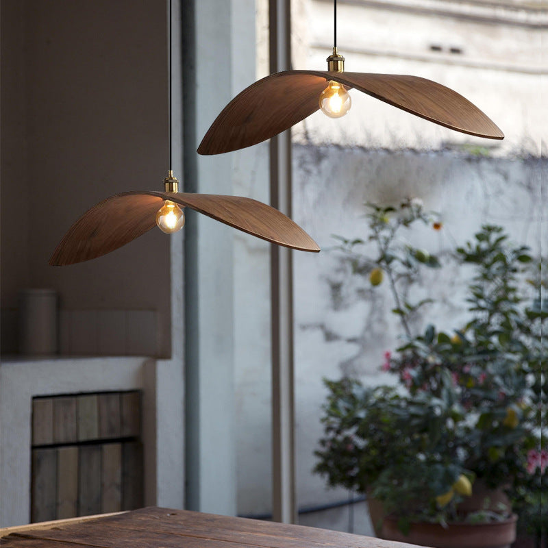 A Leaf Pendant Lamp