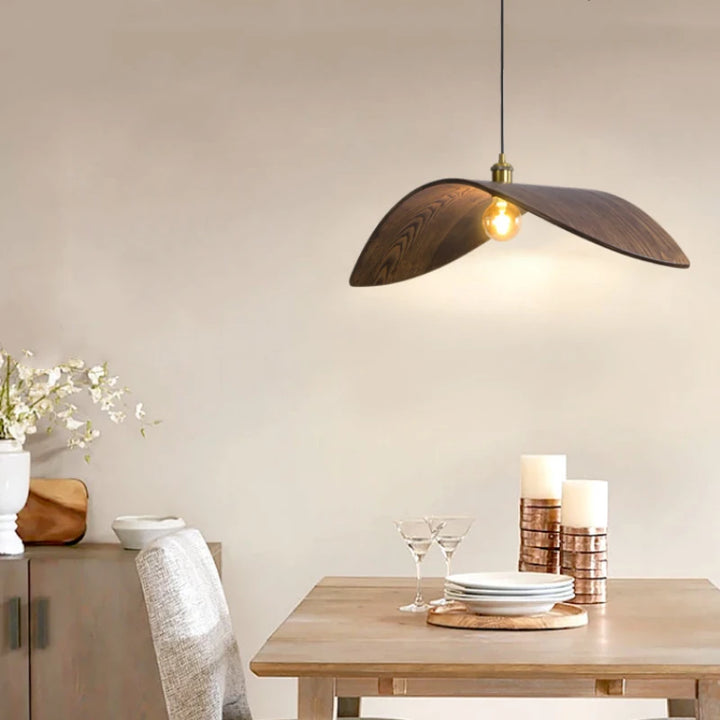 A Leaf Pendant Lamp