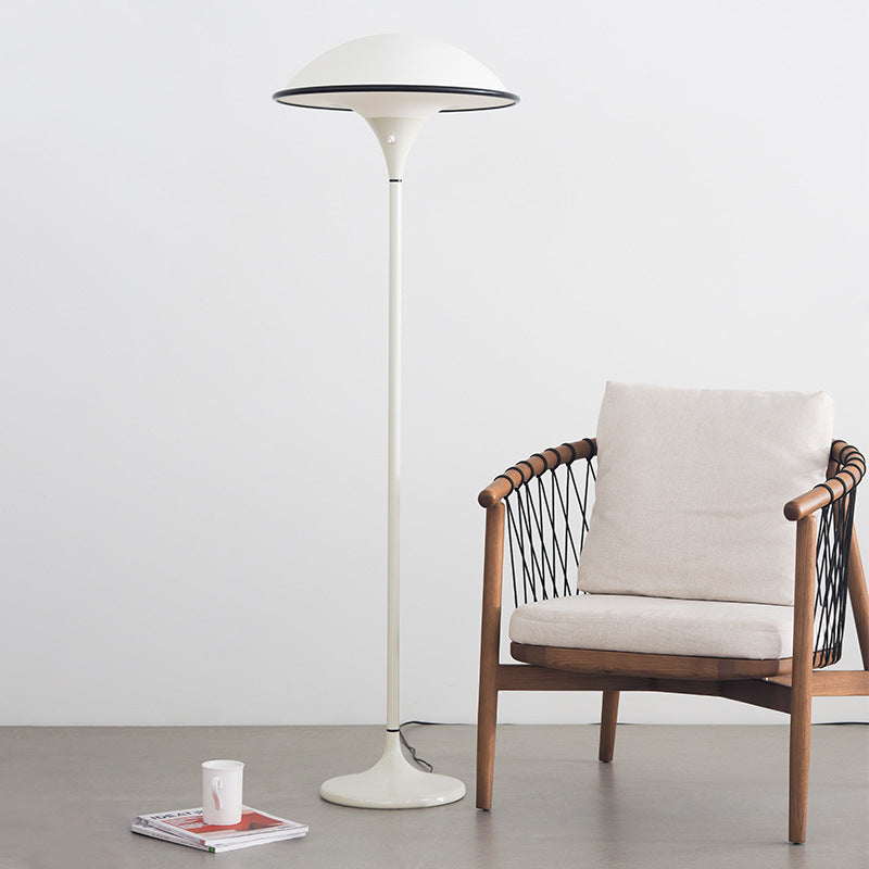 Aero_Floor_Lamp_4