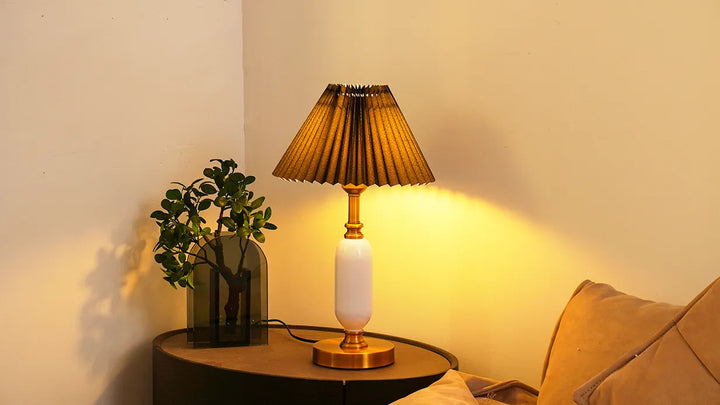 American-Style Pleated Table Lamp New 3