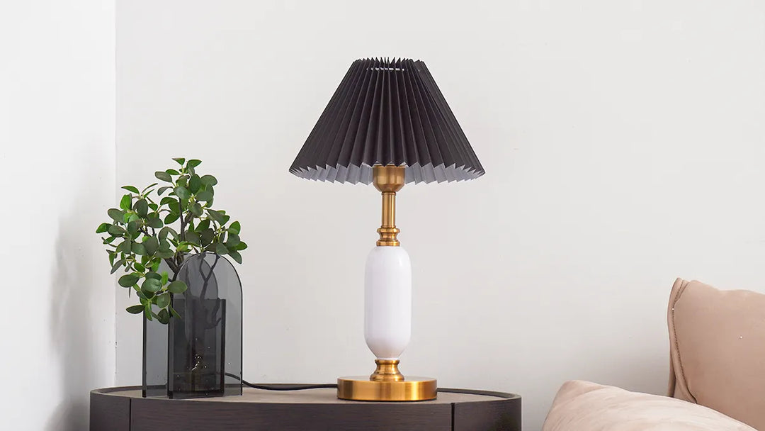 American-Style Pleated Table Lamp New 6