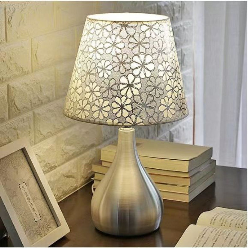 American Printed Table Lamp 15