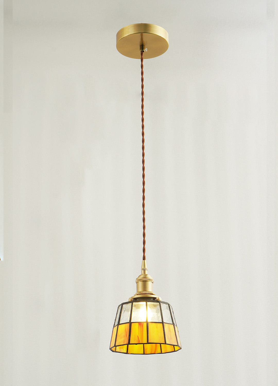 American_Vintage_Pendant_Lamp_A_1