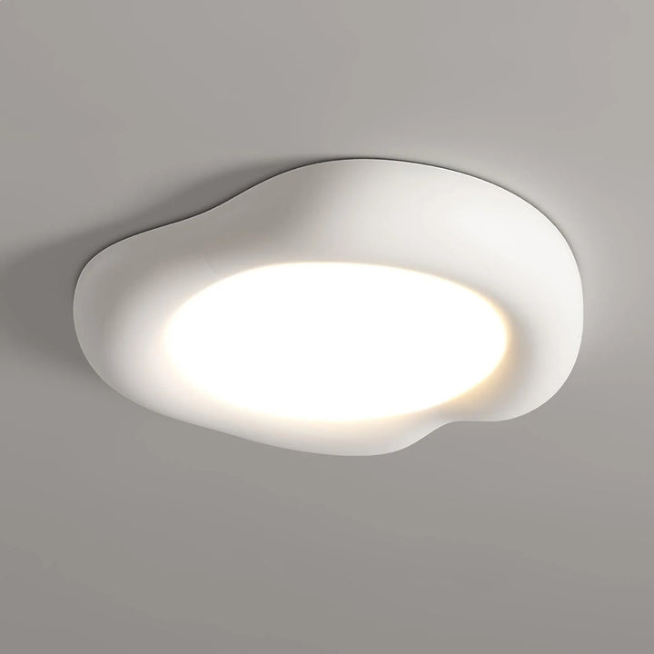 Apple_Shaped_Ceiling_Lamp_02