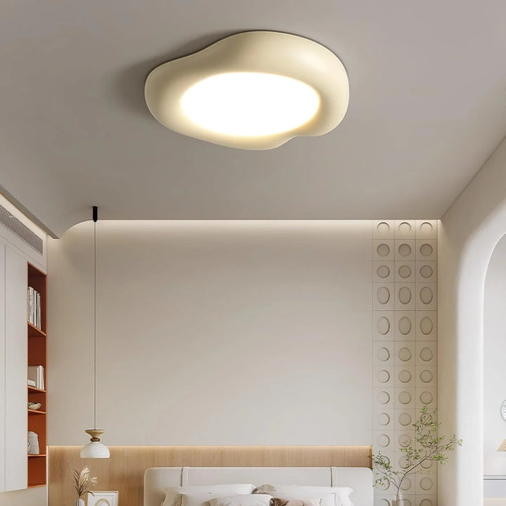 Apple_Shaped_Ceiling_Lamp_11