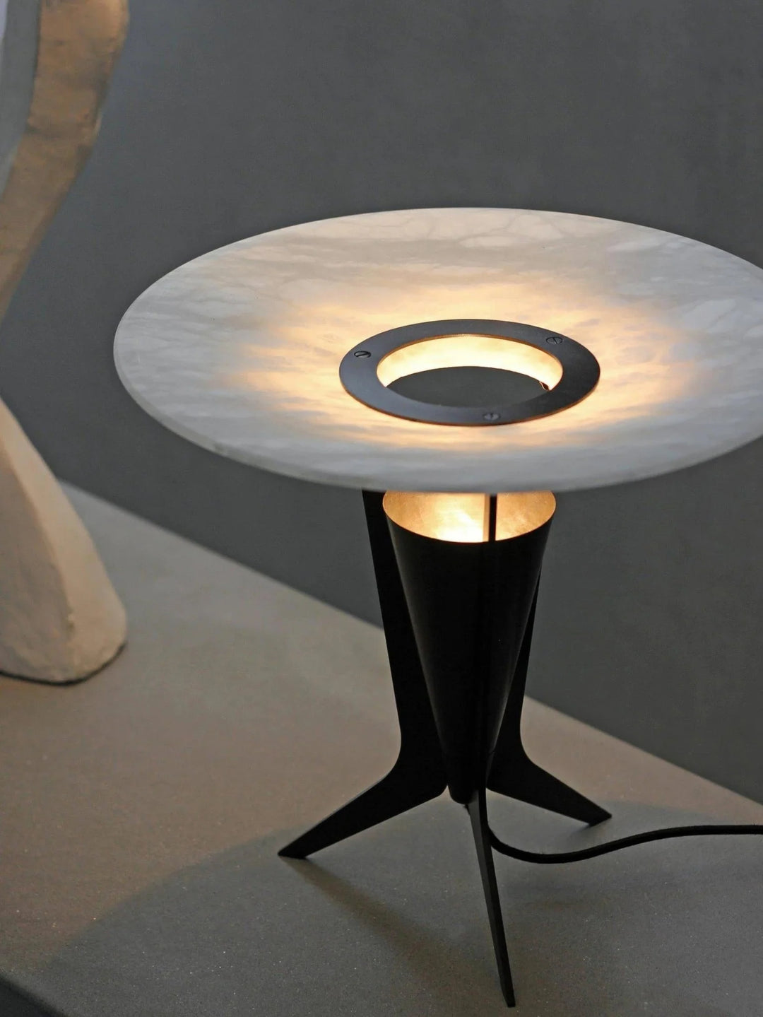 Aragon_Table_Lamp_5