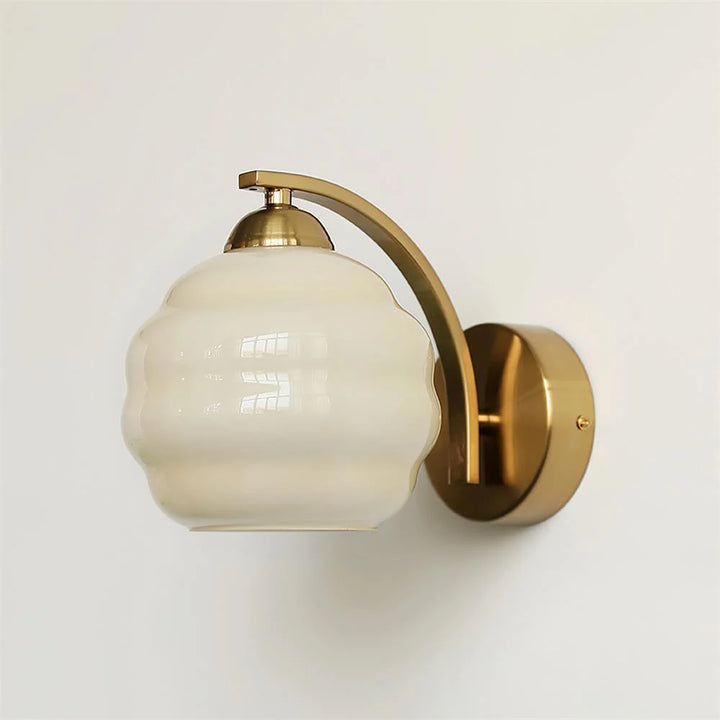 Art_Retro_Cream_Wall_Lamp_2