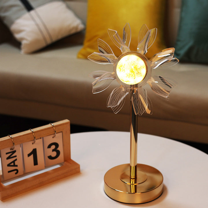 Artistic Flower Table Lamp 3