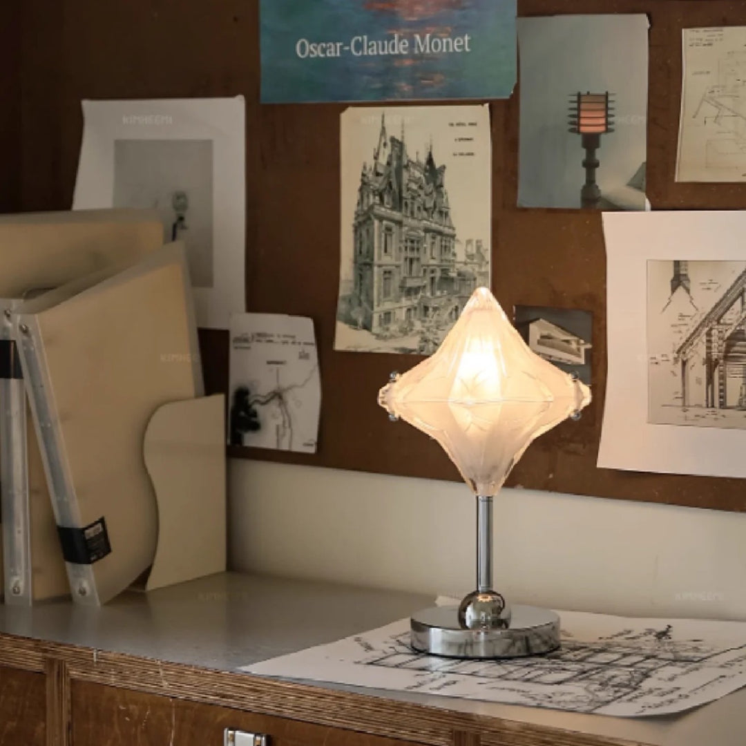 Astra_Star_Table_Lamp_02