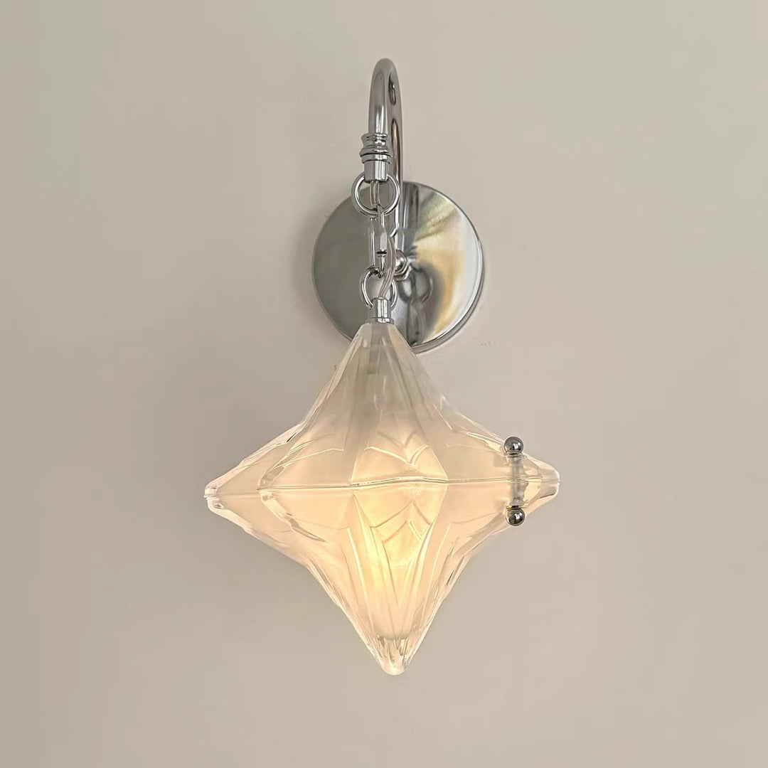 Astra_Star_Wall_Lamp_03