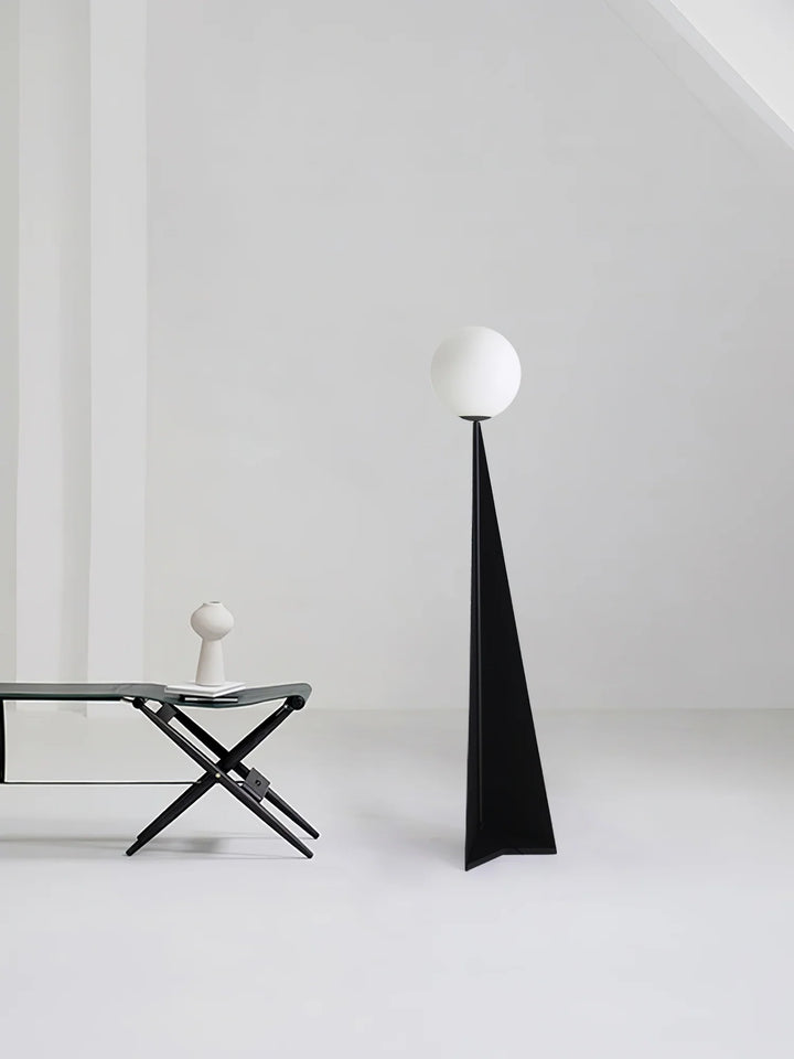 Ball_Slash_Floor_Lamp_5