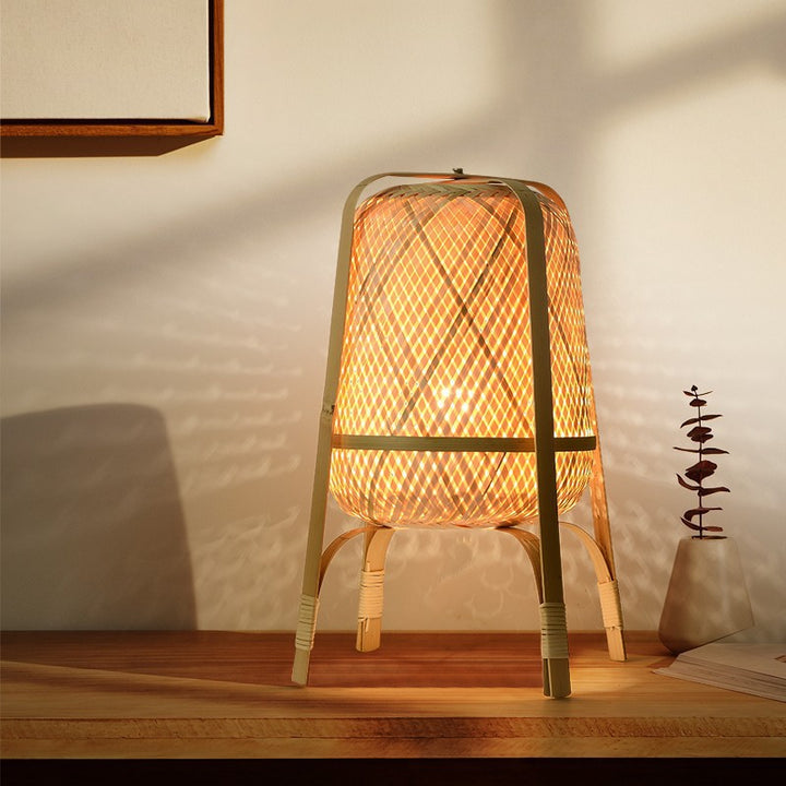 Bamboo_Woven_Art_Table_Lamp__3