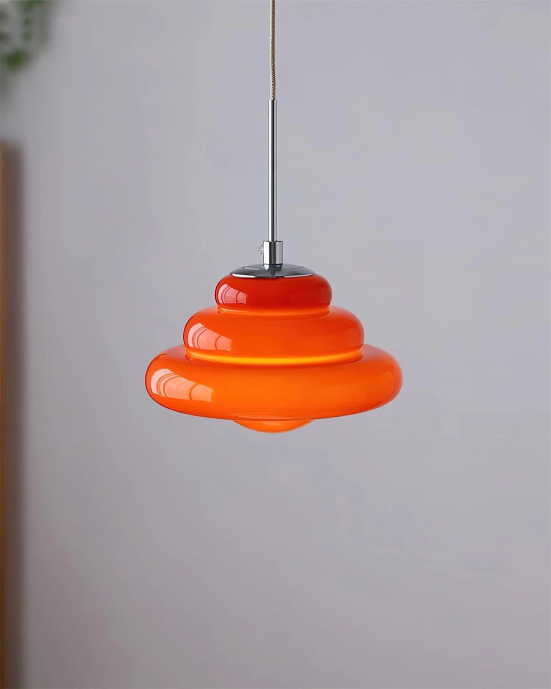 Bauhaus_Conch_Pendant_Lamp_10