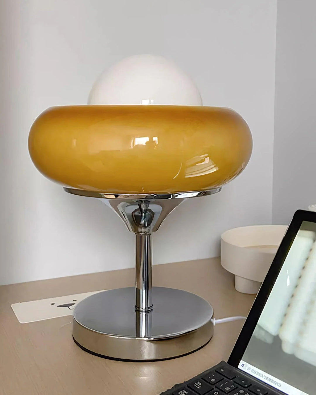 Lampe de table tarte aux œufs Bauhaus