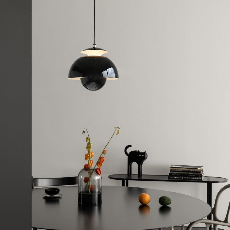 Bauhaus_Flower_Pendant_Lamp_2