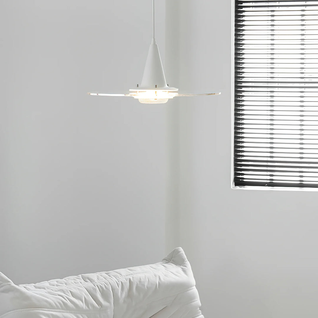 Bauhaus_Glass_Pendant_Lamp_10