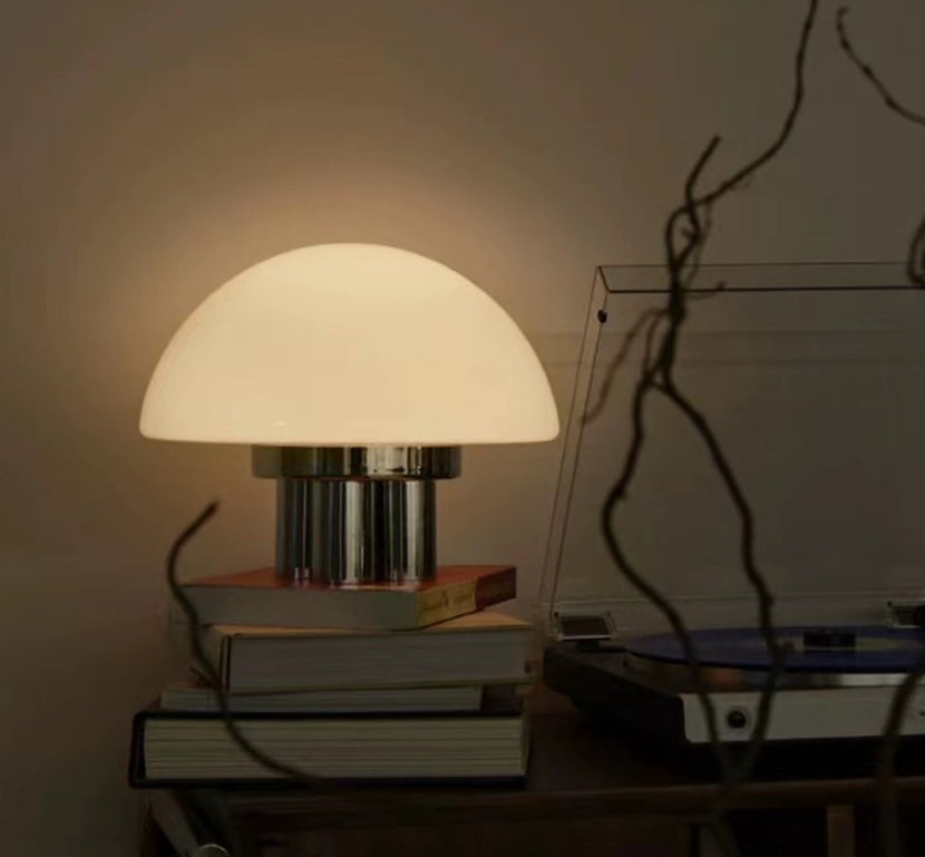 Bauhaus Glass Table Lamp 10