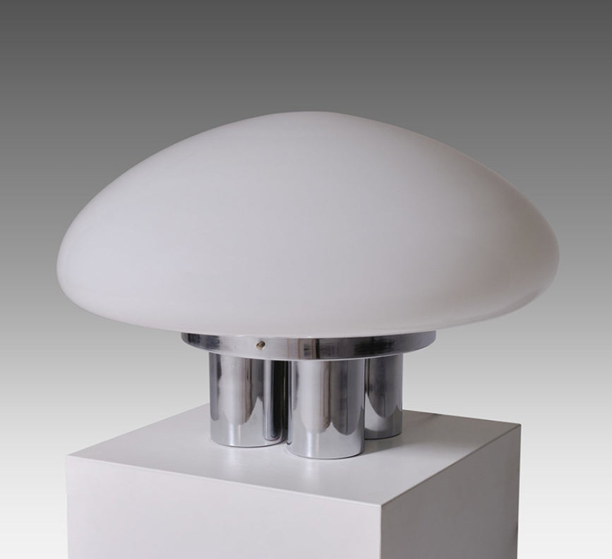 Bauhaus Glass Table Lamp 3