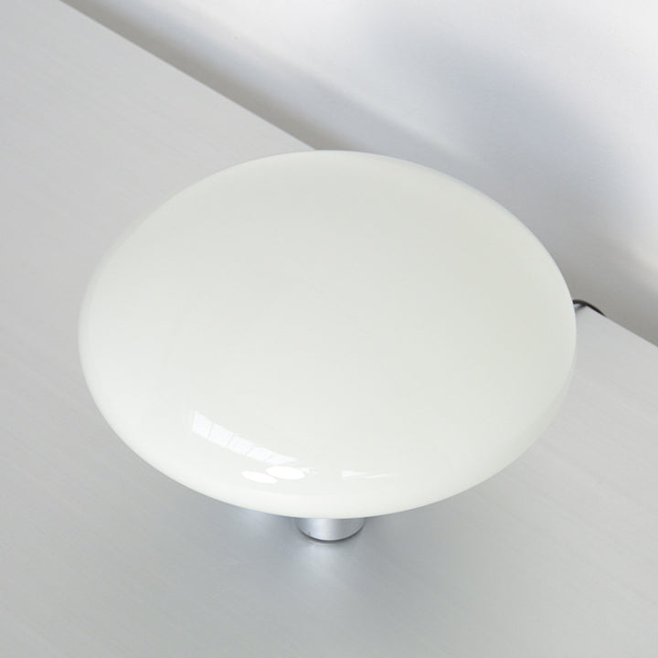 Bauhaus Glass Table Lamp 5