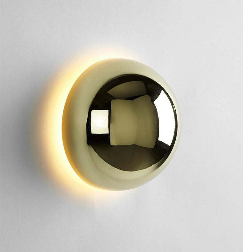 Bauhaus_Meteorite_Wall_Lamp_10