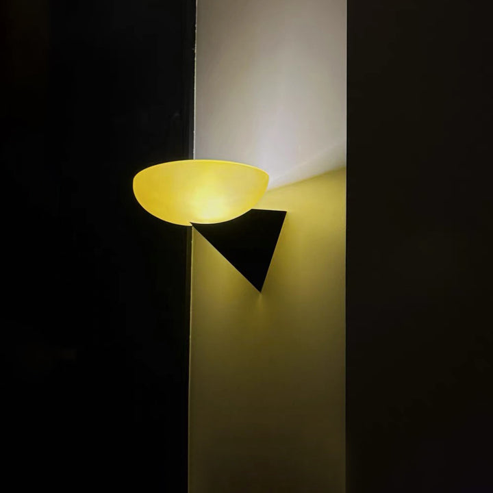 Bauhaus_Retro_Wall_Lamp_4