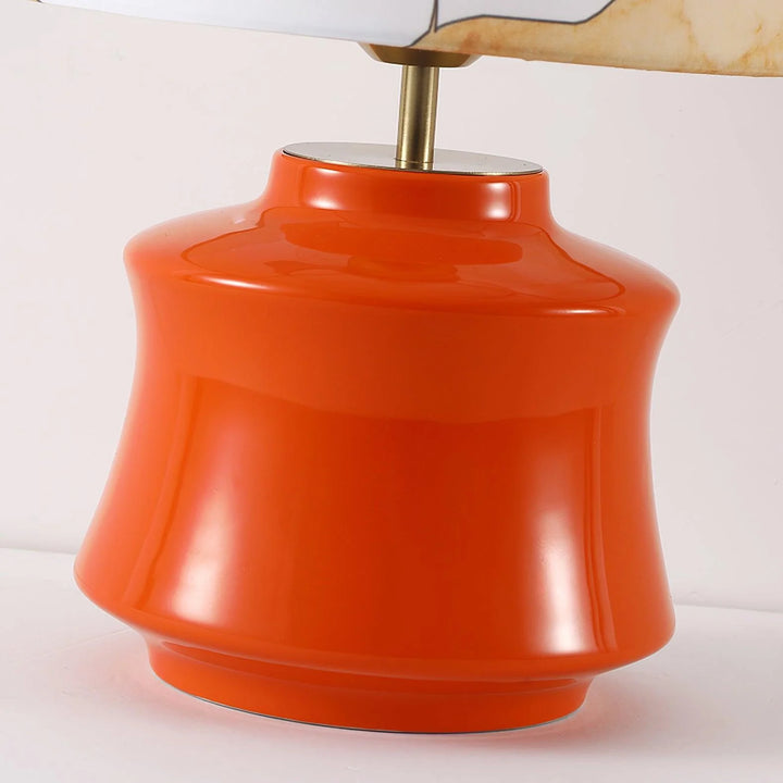 Beauty People Table Lamp