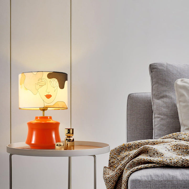 Beauty People Table Lamp