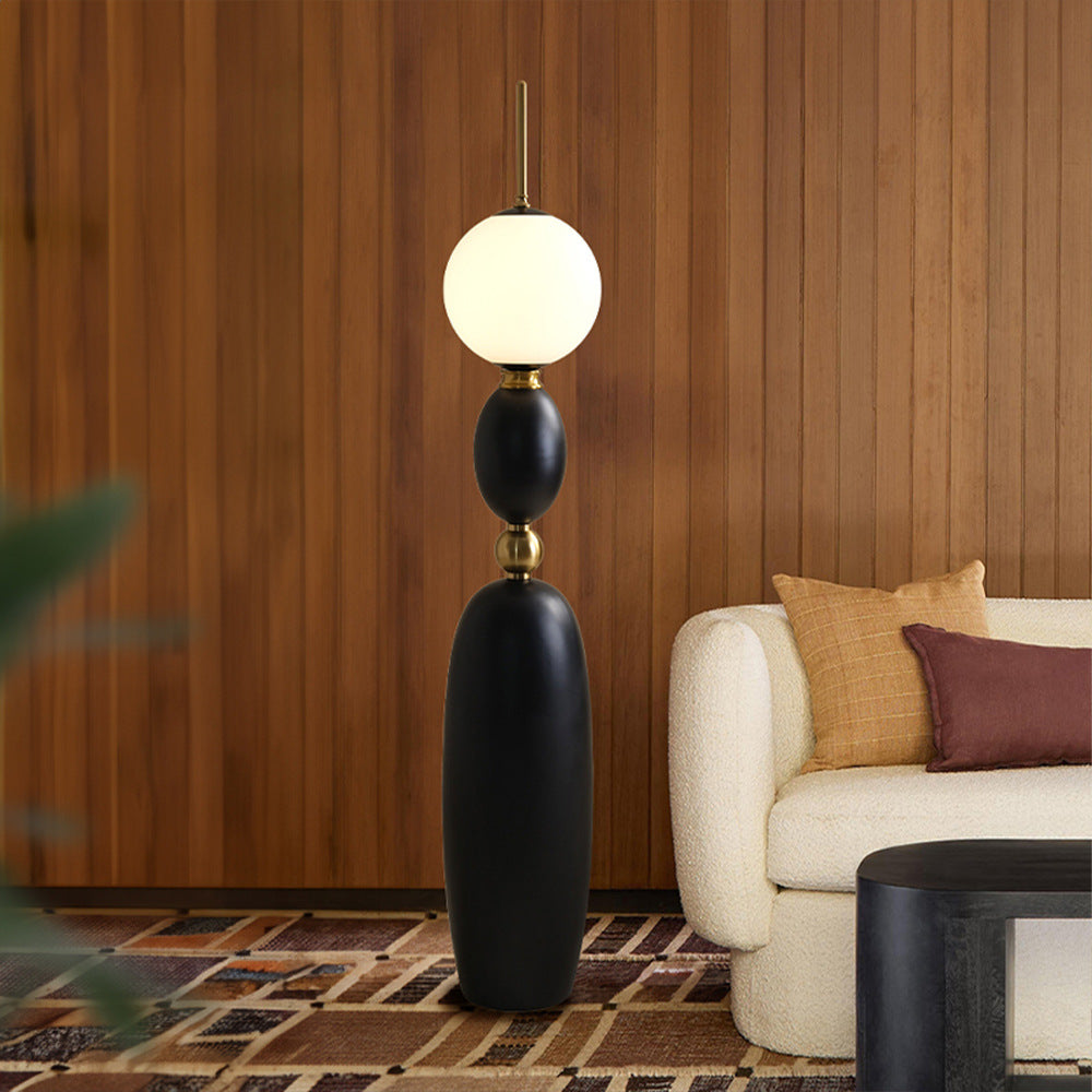 Brenan_Floor_Lamp_02