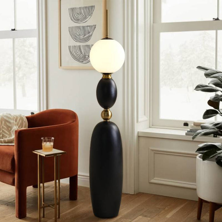 Brenan_Floor_Lamp_03