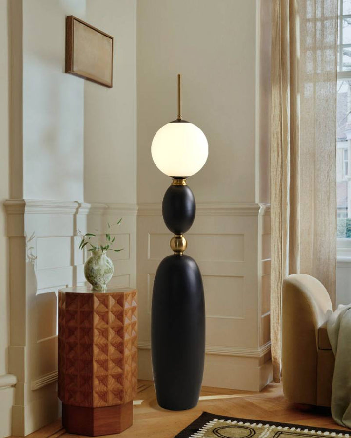 Brenan_Floor_Lamp_05