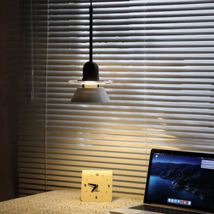 Brionta_Pendant_Lamp_07