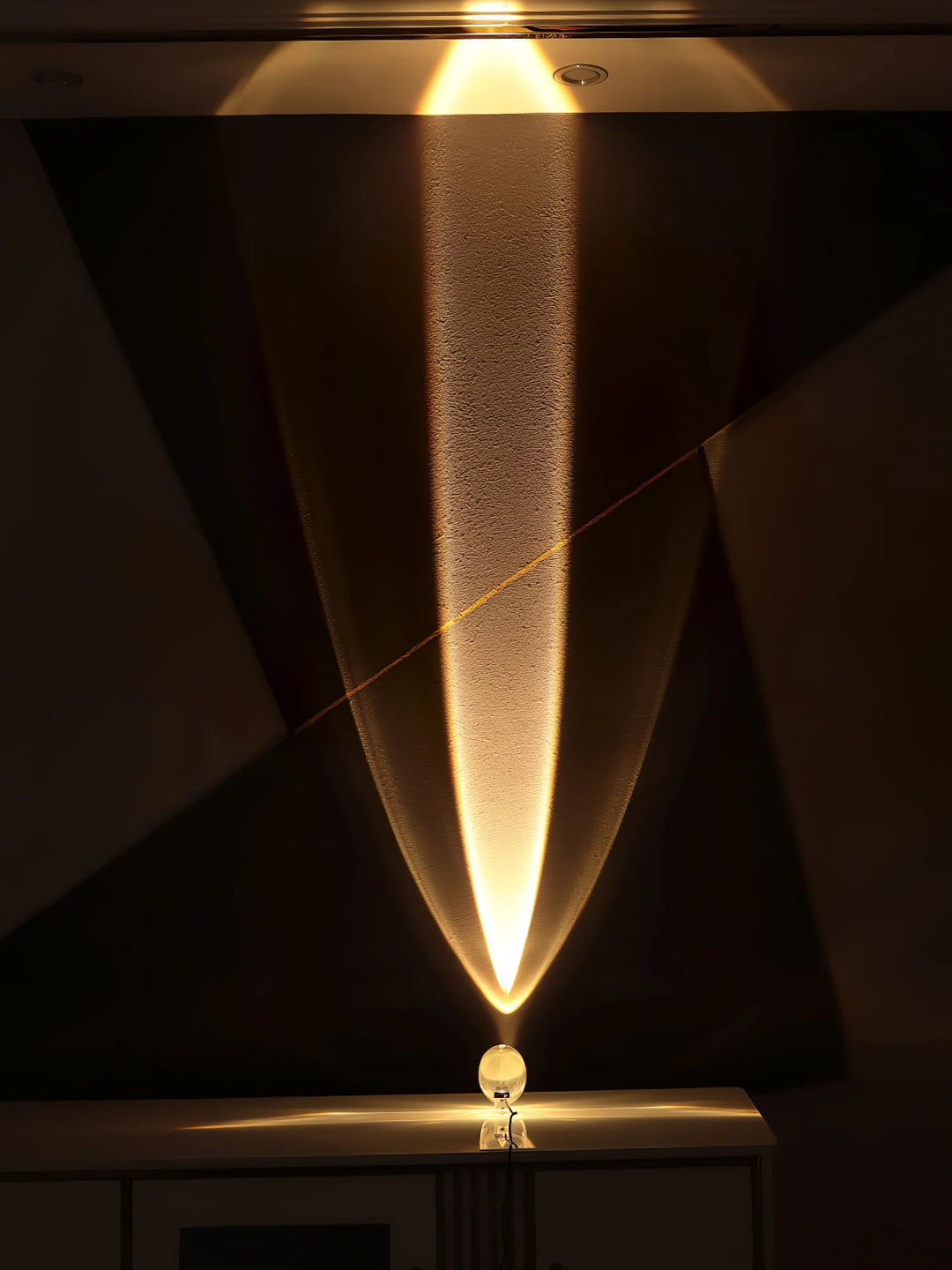 Bullet_Projection_Desk_Lamp-8