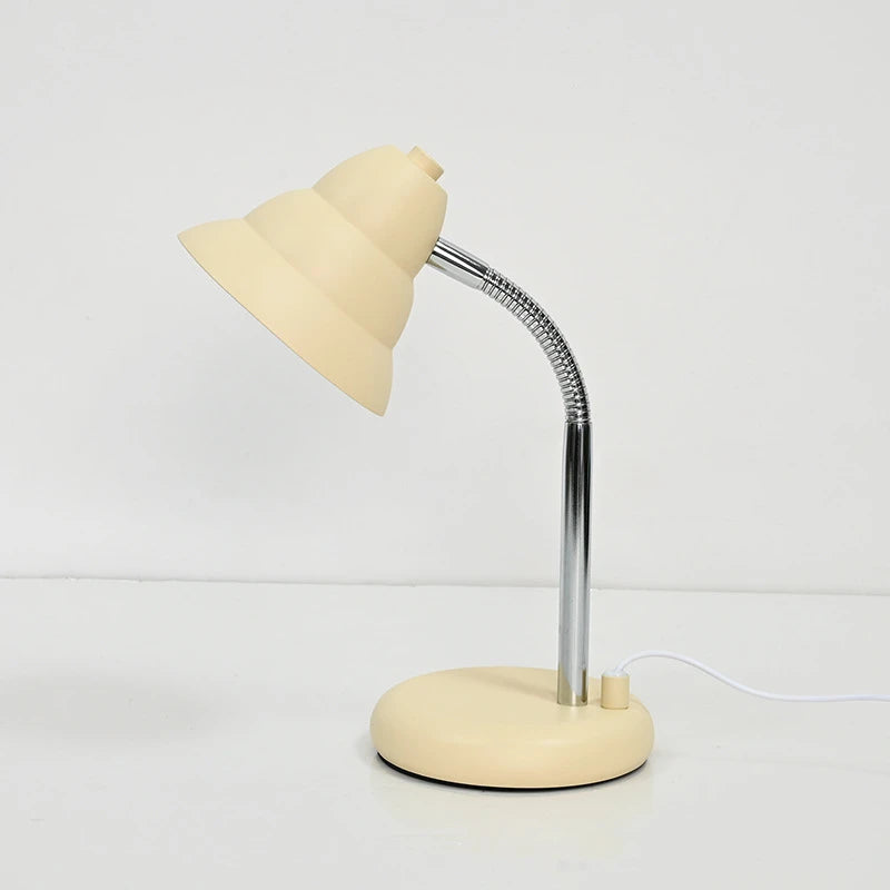 Butter Wind Conch  Table Lamp 3