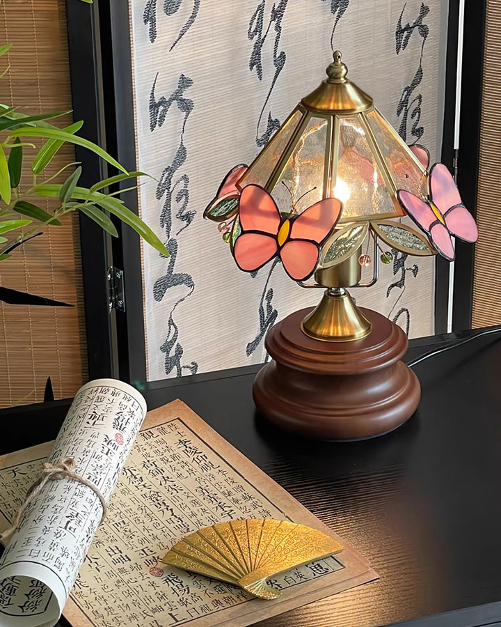 Butterfly_Glass_Table_Lamp_3