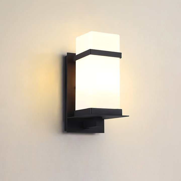 Cademd_Wall_Light_01