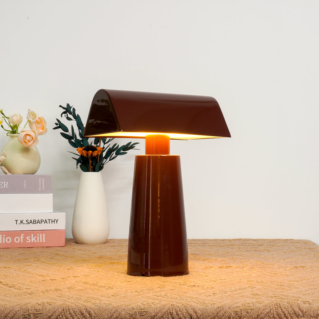 Caret_MF1_Table_Lamp_T_1