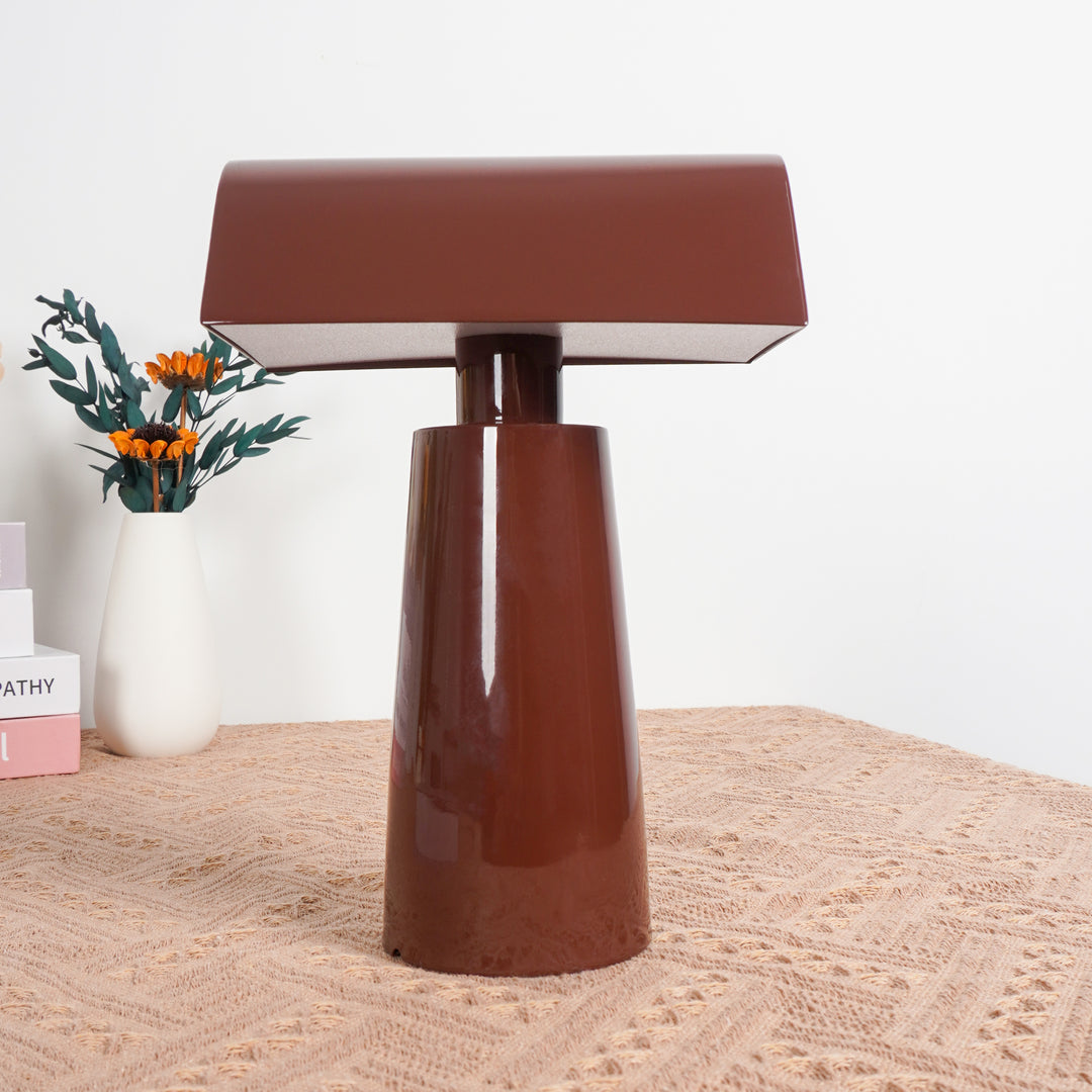 Caret_MF1_Table_Lamp_T_2