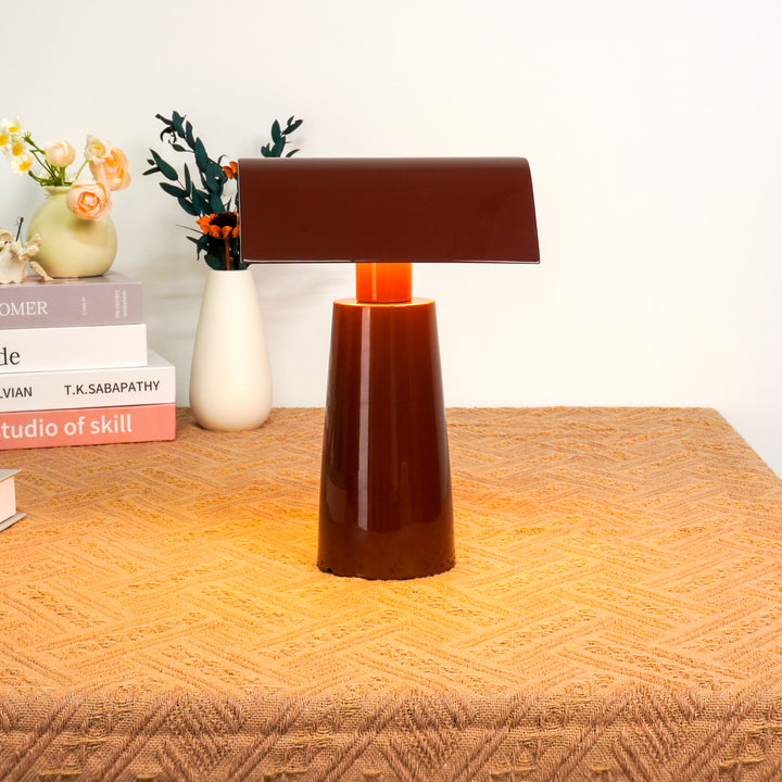 Caret_MF1_Table_Lamp_T_5