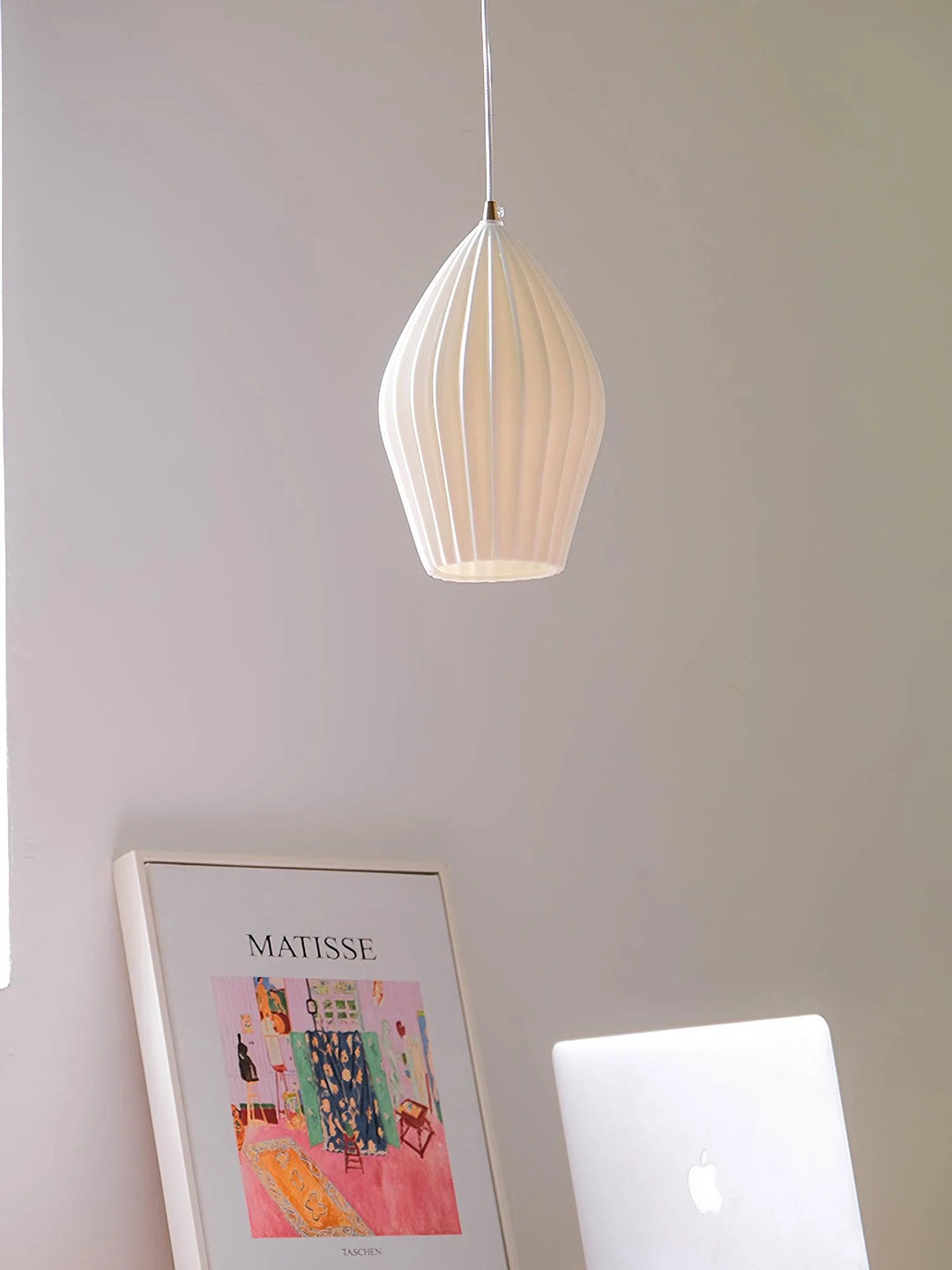 Ceramic_Ribbed_Pendant_light_17