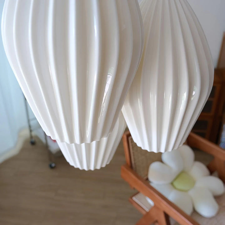 Ceramic_Ribbed_Pendant_light_25