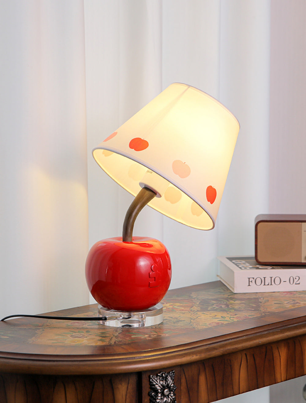 Cherry_Apple_Table_Lamp_22