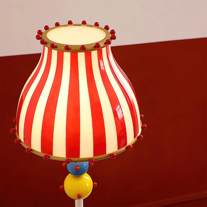 Circus_floor_lamp_4