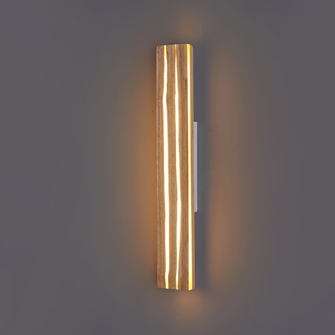 Cracked_Wood_Wall_Lamp_02